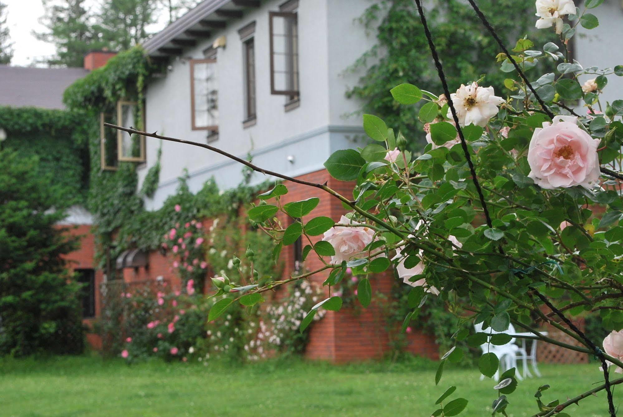 Yorkshire Farm Villa Shintoku Bagian luar foto